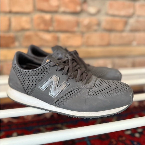 Grey New Balance 420 - Picture 5 of 6